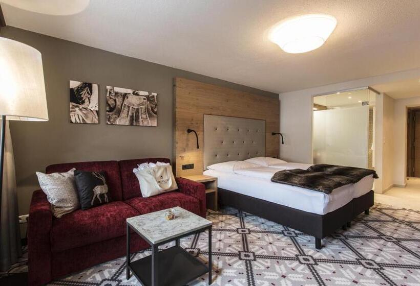 غرفة عائلية, Valentin