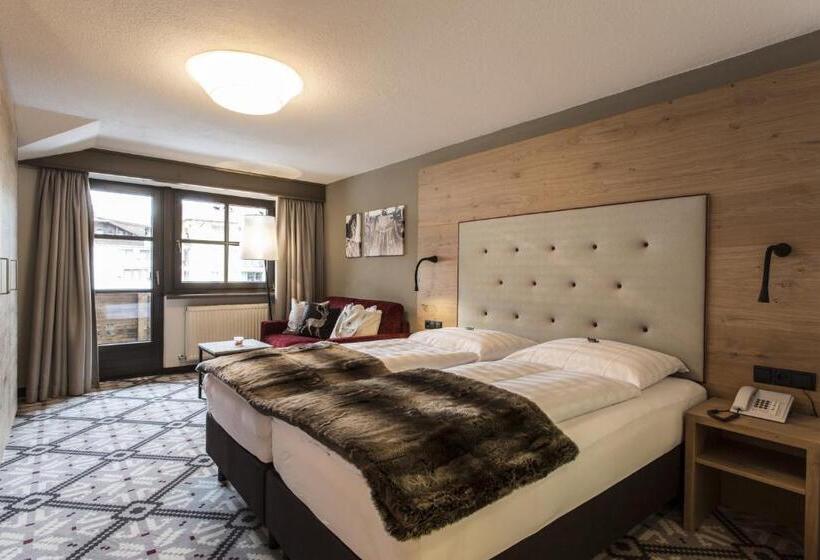 غرفة عائلية, Valentin