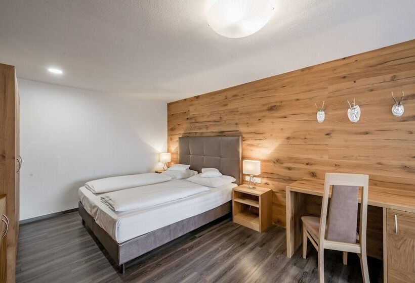 Номер Deluxe, Zum Gourmet