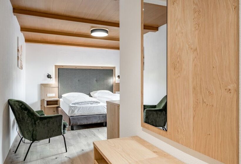 Номер Deluxe, Zum Gourmet