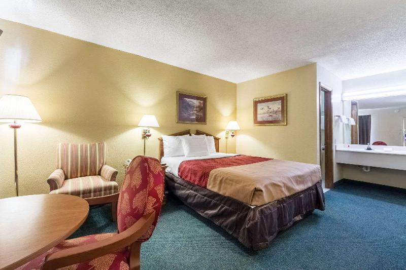 Номер Executive, The Aston Motel Tamworth