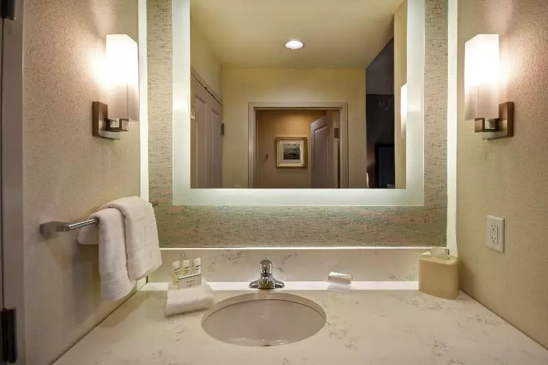 اتاق سوپریور با چشم‌انداز دریا, Parco Degli Aromi Resort & Spa