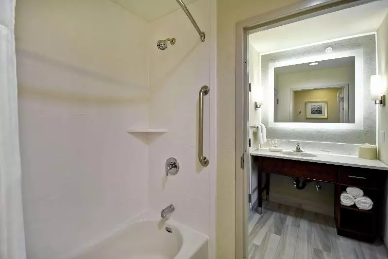 اتاق سوپریور با چشم‌انداز دریا, Parco Degli Aromi Resort & Spa