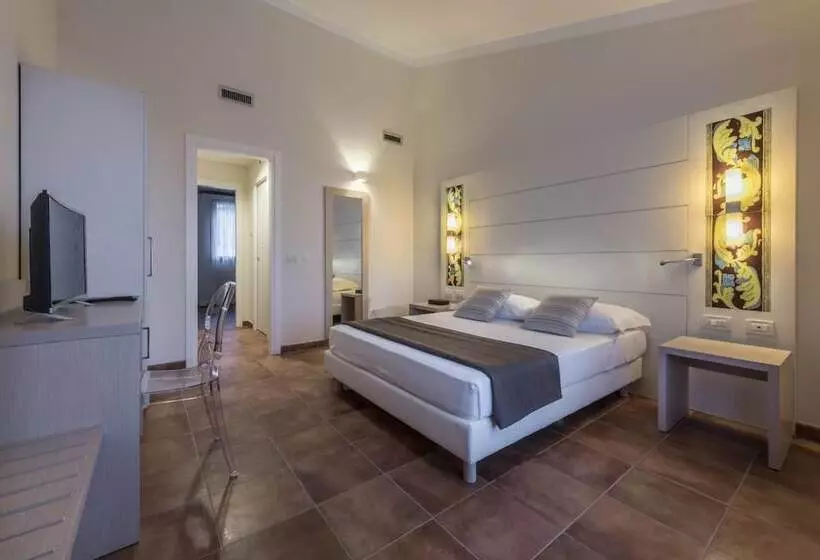 سوییت با چشم‌انداز دریا, Parco Degli Aromi Resort & Spa