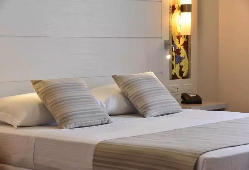 سوییت با چشم‌انداز دریا, Parco Degli Aromi Resort & Spa