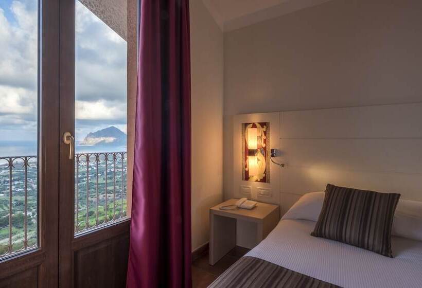 带双人床的经济房间, Parco Degli Aromi Resort & Spa