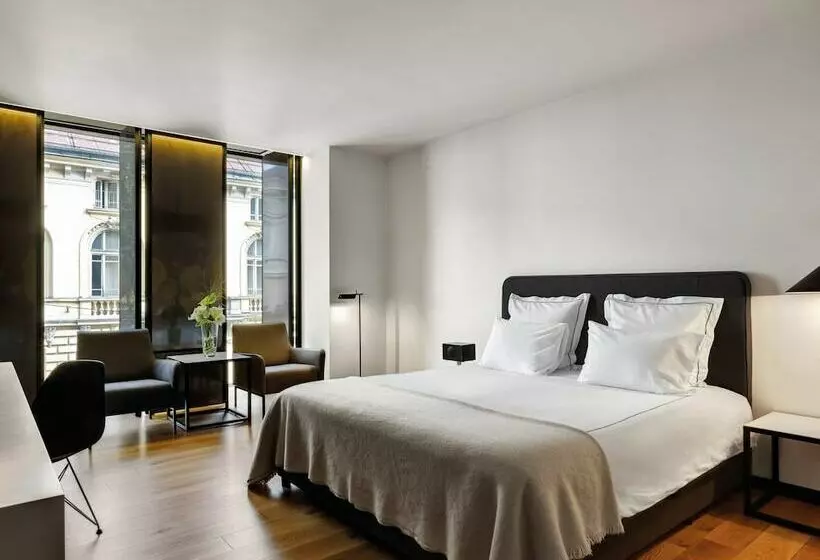 デラックスルーム, Sense Hotel Sofia, A Member Of Design Hotels