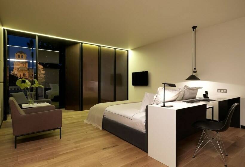 Номер Deluxe, Sense Hotel Sofia, A Member Of Design Hotels