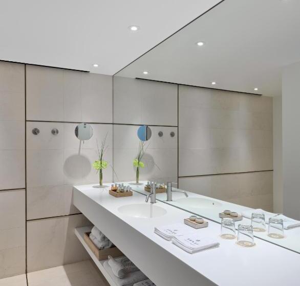 수피리어 룸, Sense Hotel Sofia, A Member Of Design Hotels