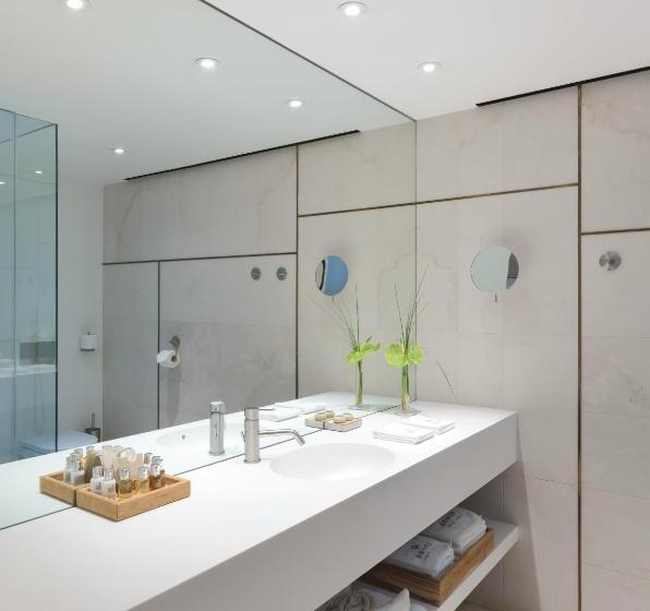 수피리어 룸, Sense Hotel Sofia, A Member Of Design Hotels