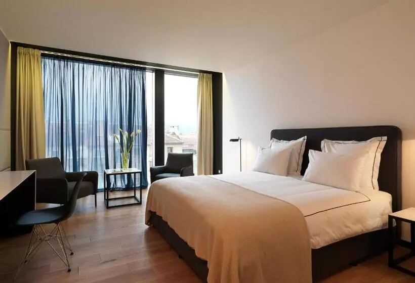 スーペリアールーム, Sense Hotel Sofia, A Member Of Design Hotels