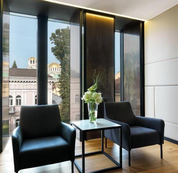 디럭스 룸, Sense Hotel Sofia, A Member Of Design Hotels