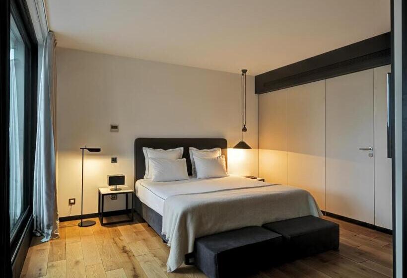 Люкс, Sense Hotel Sofia, A Member Of Design Hotels