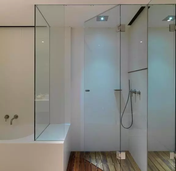 スーペリアールーム, Sense Hotel Sofia, A Member Of Design Hotels