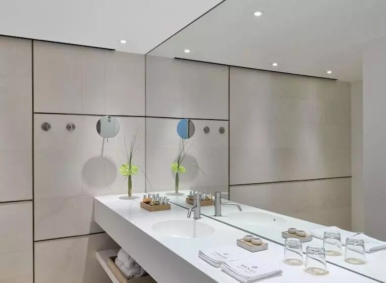 スーペリアールーム, Sense Hotel Sofia, A Member Of Design Hotels