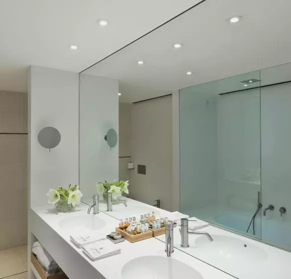 スイート, Sense Hotel Sofia, A Member Of Design Hotels