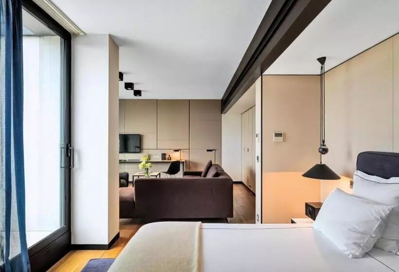 スイート, Sense Hotel Sofia, A Member Of Design Hotels