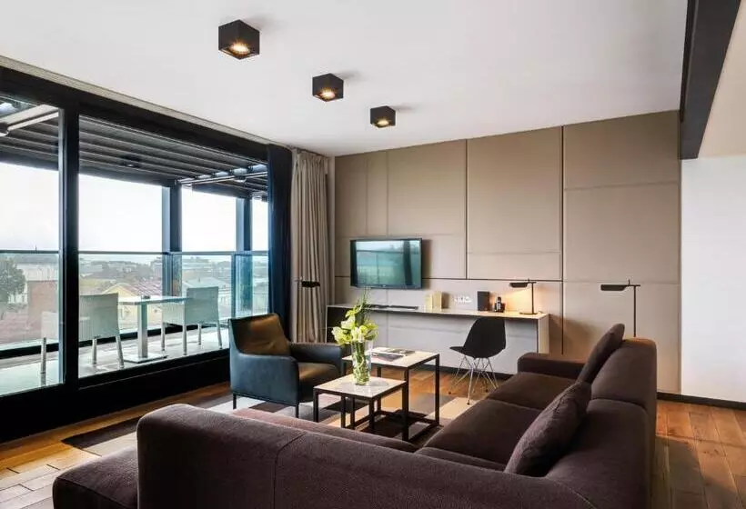 スイート, Sense Hotel Sofia, A Member Of Design Hotels