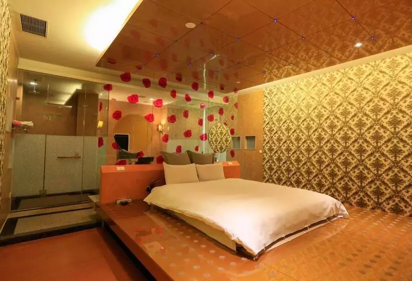 اتاق استاندارد با تخت بزرگ, Walker Motel