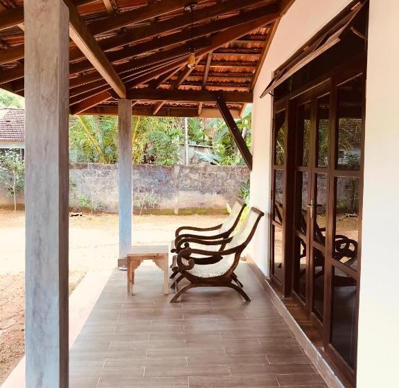 标准间带露台, Om Yoga Shala Beruwala