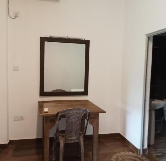 标准房带园景, Om Yoga Shala Beruwala