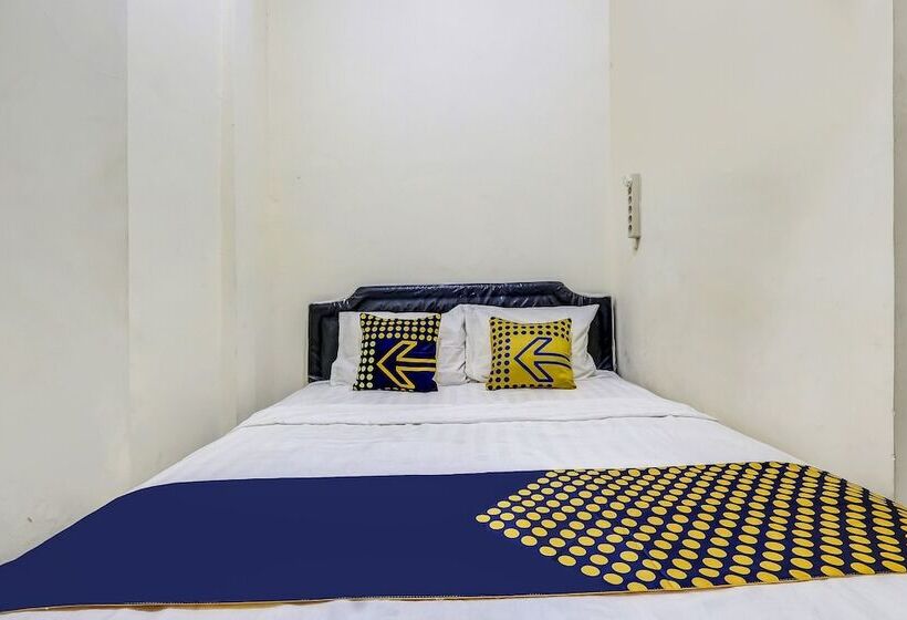 エコノミールーム, Spot On 90780 Gang Tengah Homestay Syariah