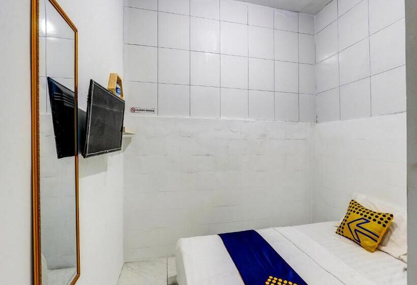 エコノミールーム, Spot On 90780 Gang Tengah Homestay Syariah