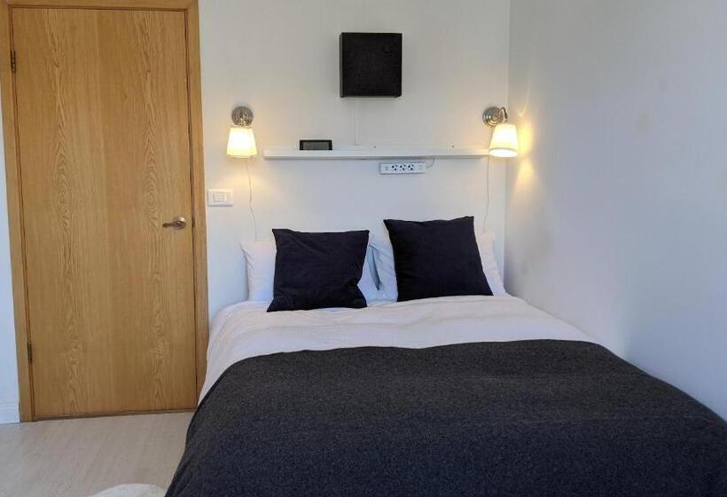 اتاق لوکس با چشمانداز دریا, Flateyri Guesthouse