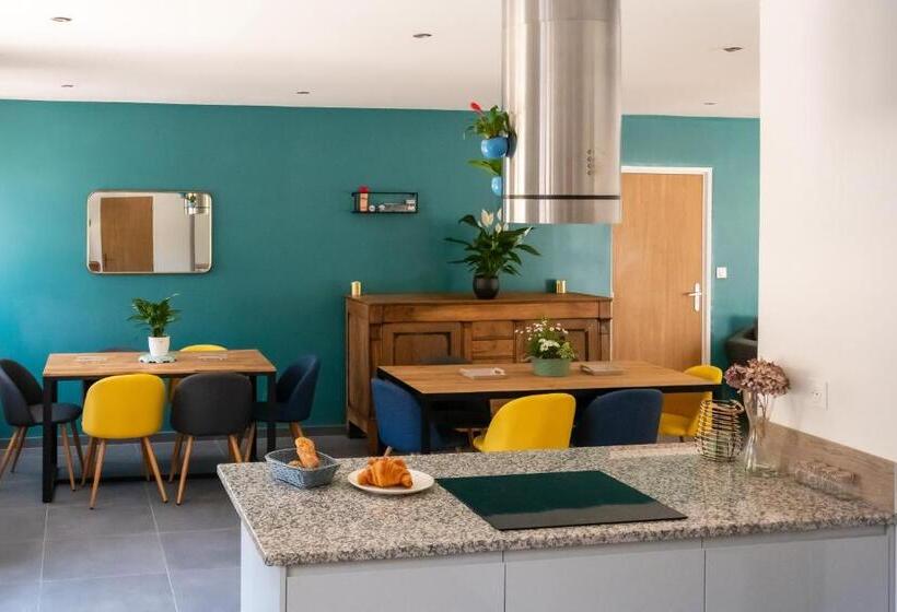 정원 전망 4인용 스탠다드 룸, Les Gîtes D Halatte