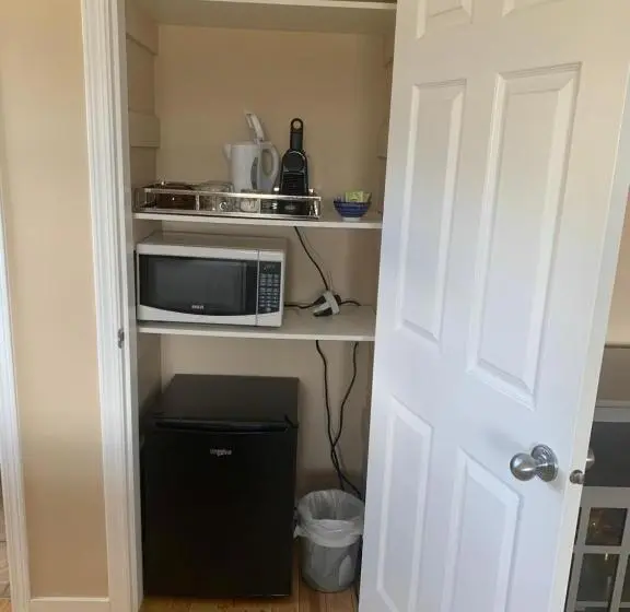 キングサイズベッドのスタンダードルーム, Salish B&b And Spa