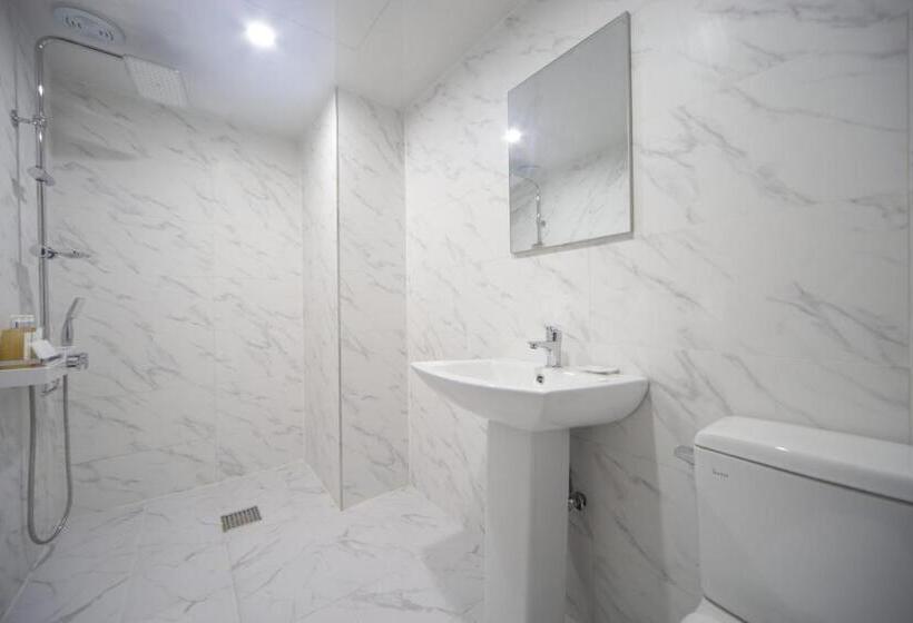 Cameră Deluxe, Haru