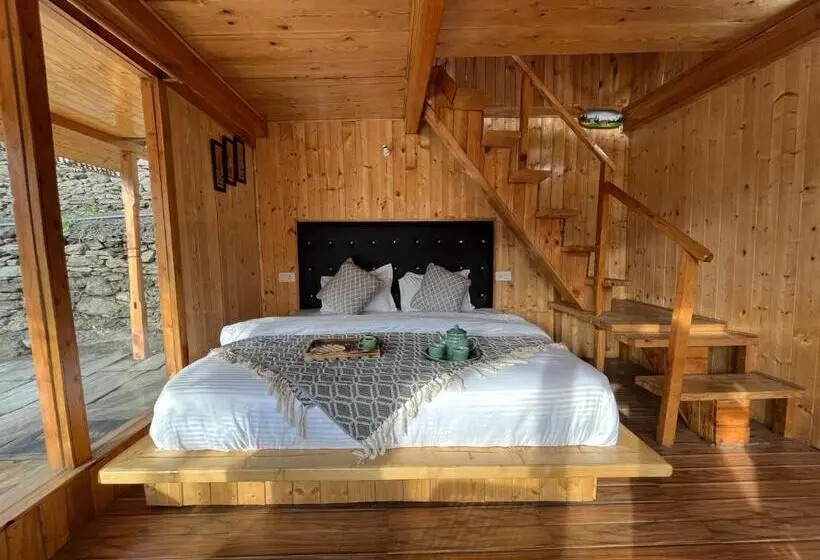 デラックスの４人部屋, Odin Hostel Shoja