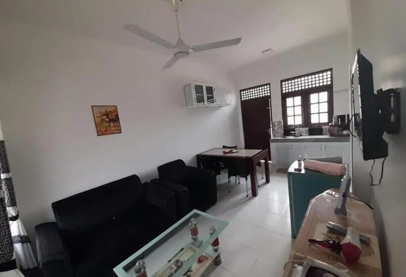 Perhestudio, Paradise Villa