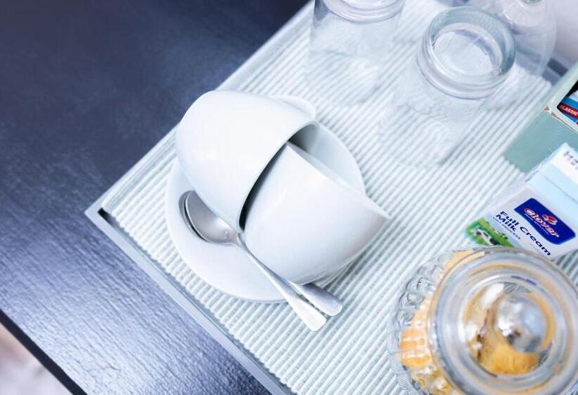 חדר סטנדרט לשלושה, The Merino Guest House