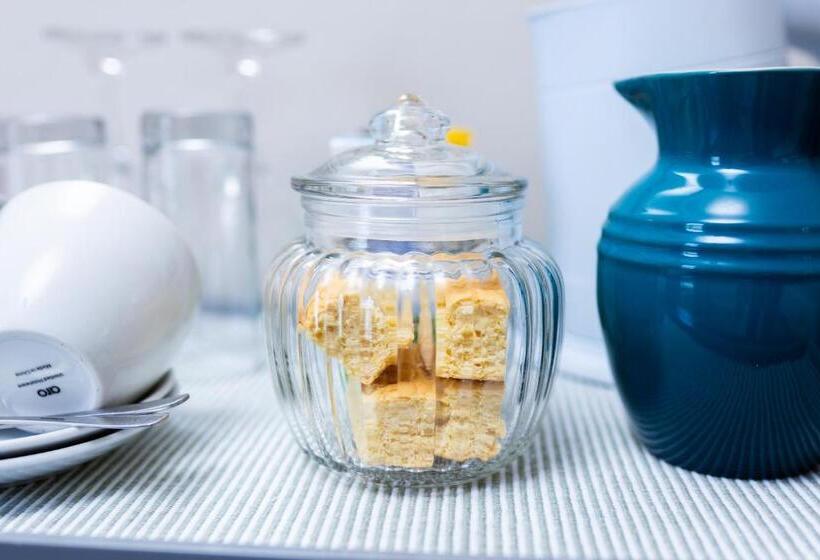 חדר סטנדרט לשלושה, The Merino Guest House