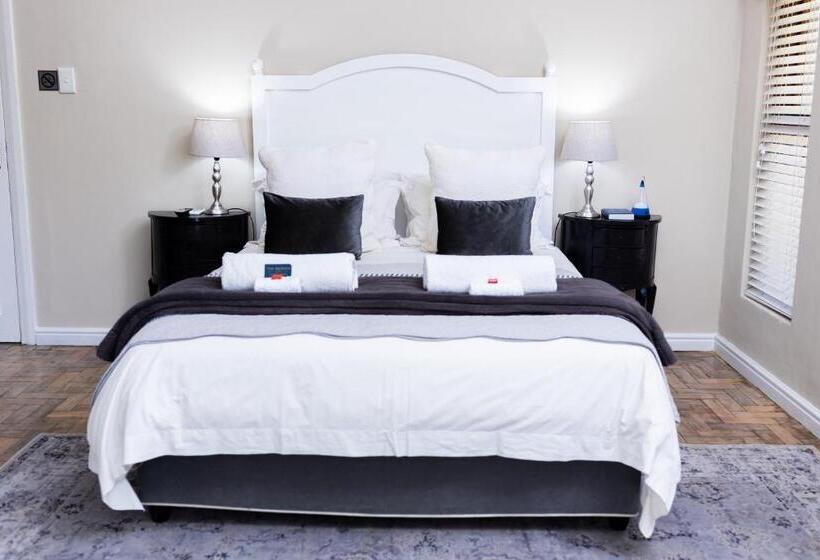 חדר סטנדרט לשלושה, The Merino Guest House