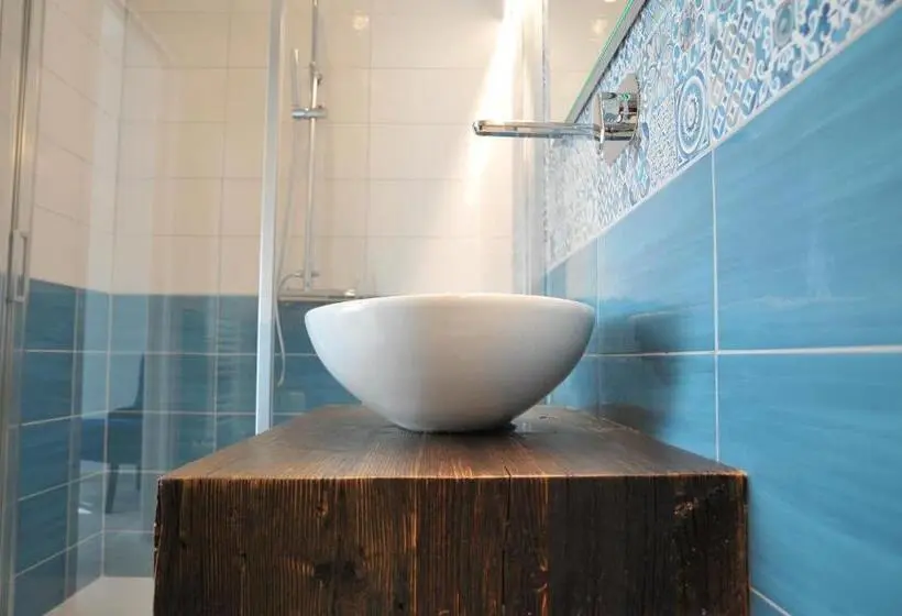 デラックスルーム, La Casa Dell Alloro
