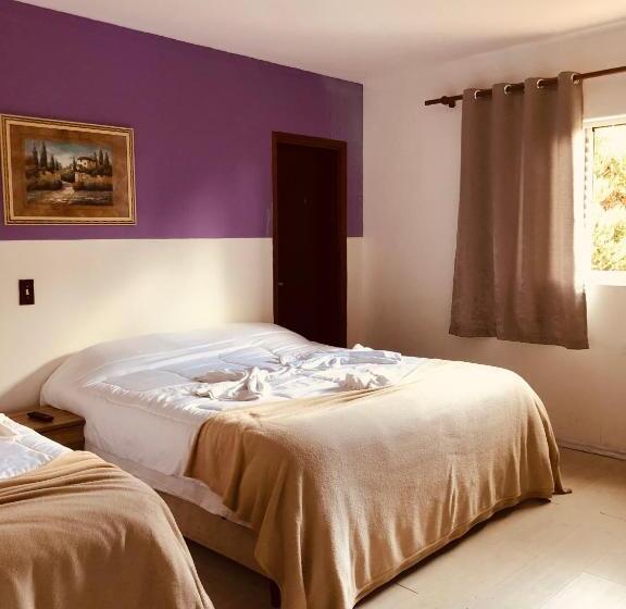 اتاق استاندارد سه نفره, Pousada Vila Floratta Capivari