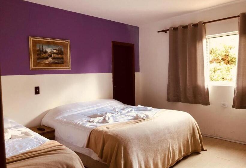 اتاق استاندارد سه نفره, Pousada Vila Floratta Capivari