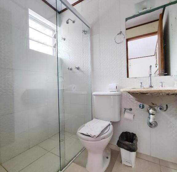 اتاق استاندارد, Pousada Vila Floratta Capivari