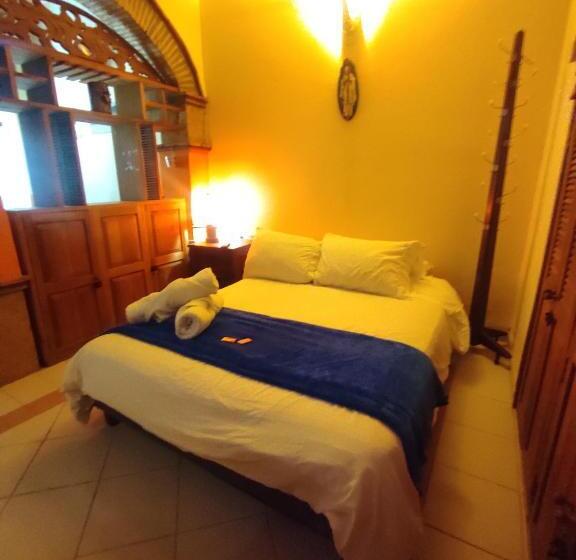 带花园景观的标准工作室, Hostal Boutique Nariño Plaza