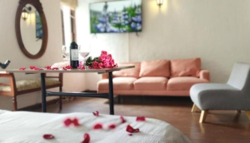 家庭间, Hostal Boutique Nariño Plaza