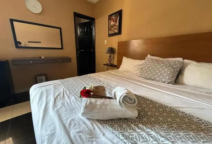 اتاق لوکس, Las Flores Campeche