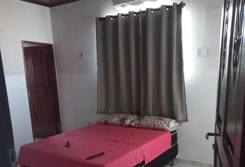 غرفة ديلوكس, Latinos 2