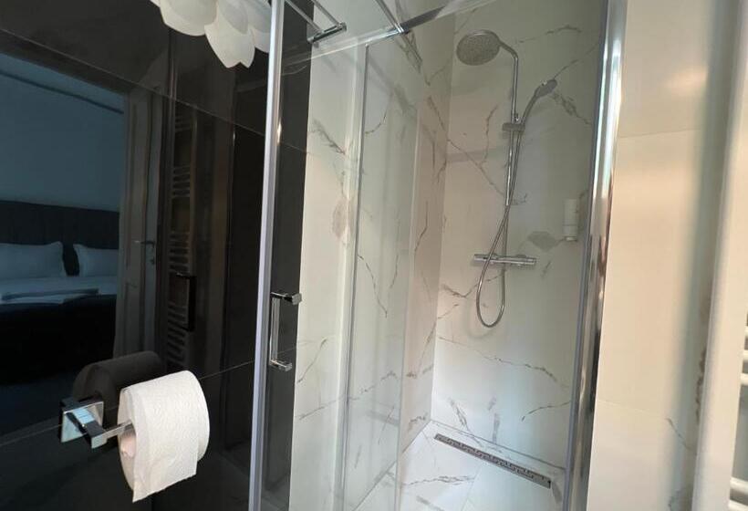 テラス付きスタンダードルーム, Ocaua Lui Cuza