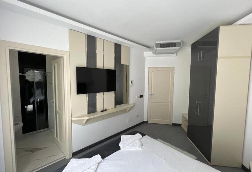 テラス付きスタンダードルーム, Ocaua Lui Cuza