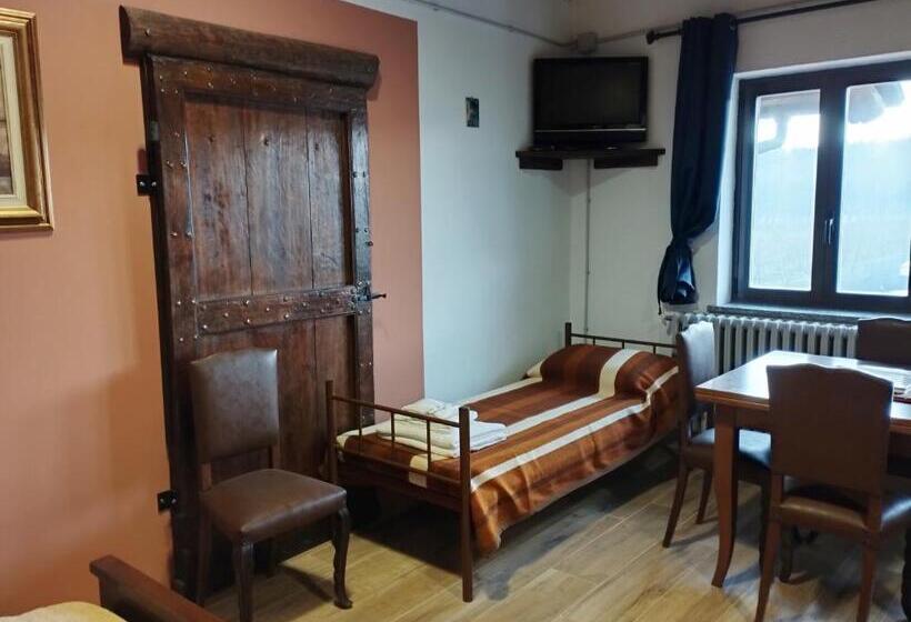 Четырехместный Номер Стандарт, Casa Del Puck