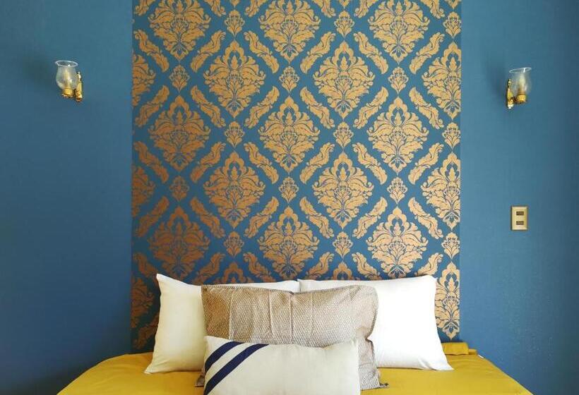 اتاق استاندارد, Entre Nous