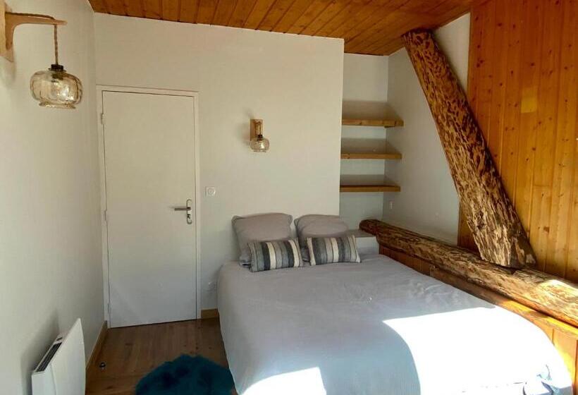 スタンダードルーム, La Tanière