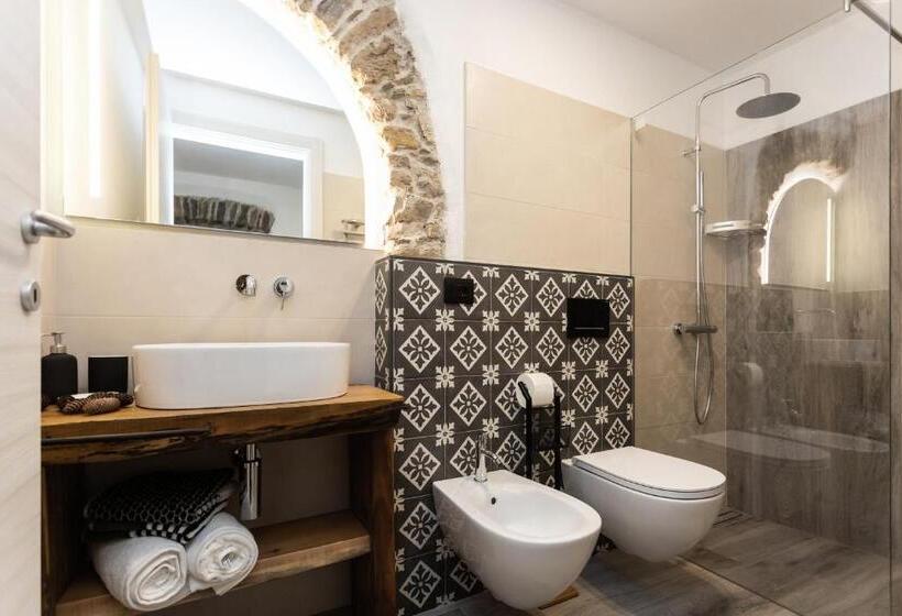 디럭스 룸, Agritur E Cinque